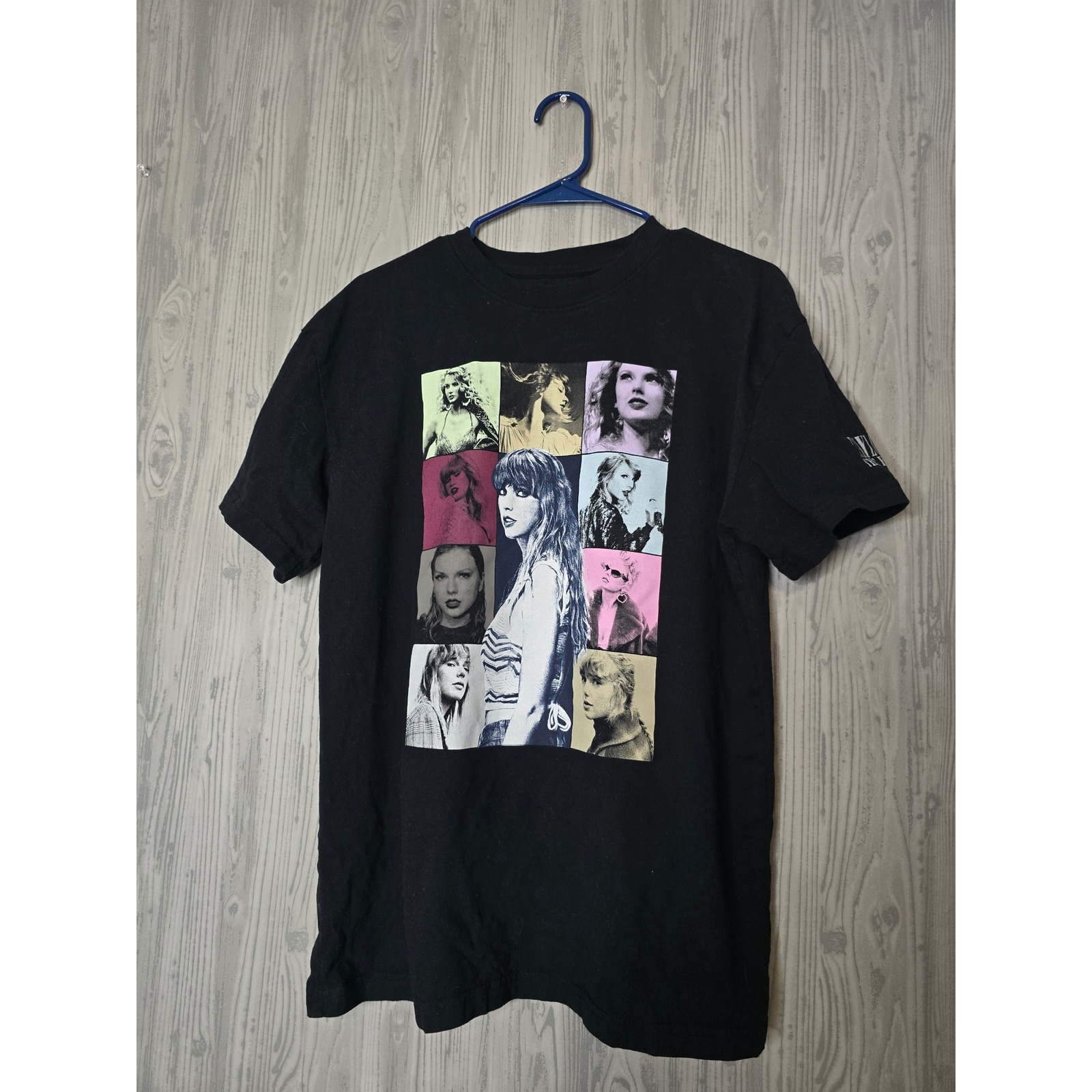 Taylor Swift Eras Tour TShirt Unisex Small 20232024 Tour Dates Graphic Black